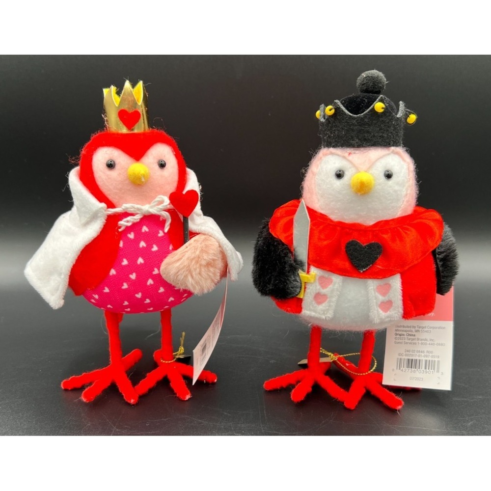 Target Spritz ~ QUEENIE & KINGSLEY ~ Valentine 2024 Birds Crown Cape Sword NEW